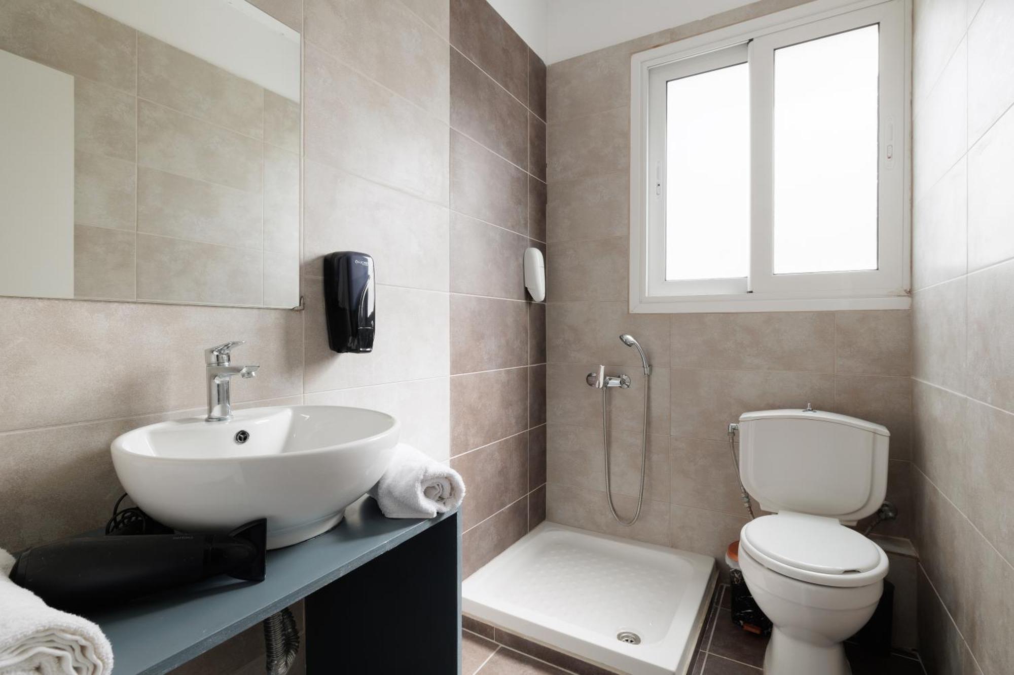Local Hostel & Suites Potamós المظهر الخارجي الصورة